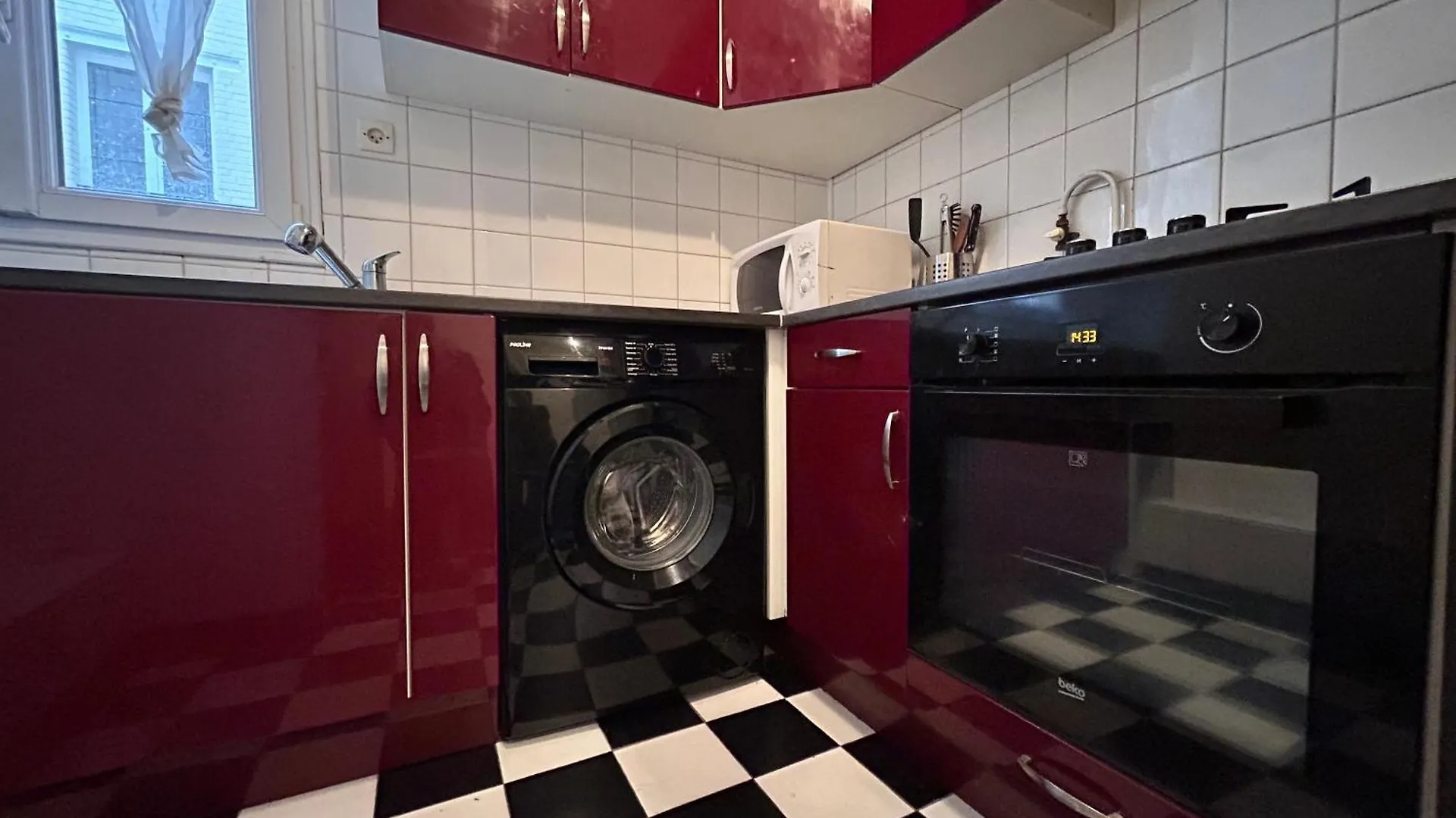3 Pieces 60m² 18eme Proche Montmartre * Parijs